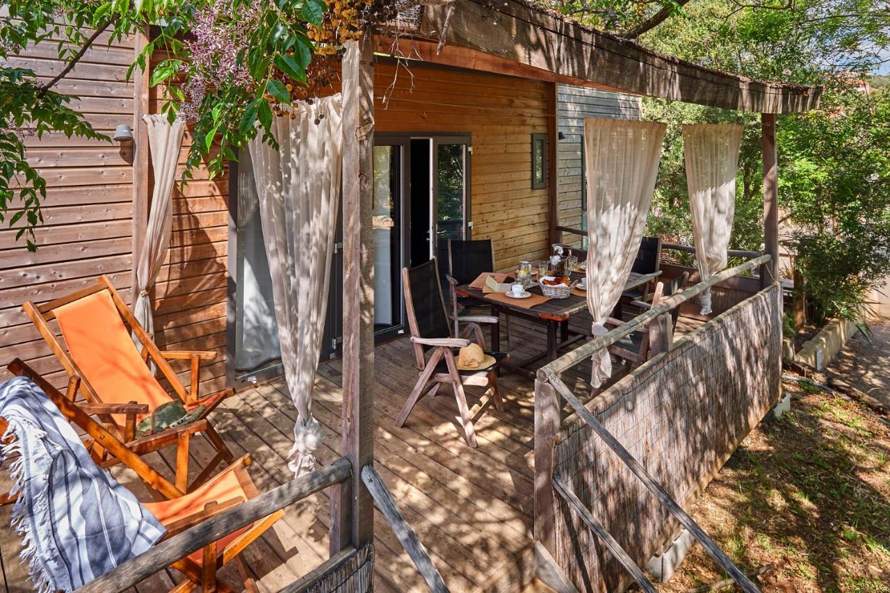 Au Paradis Des Campeurs Les Issambres Exterior photo